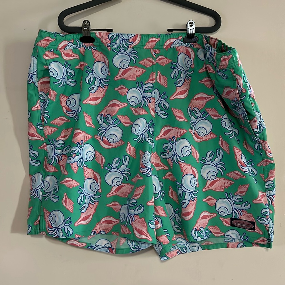Men’s vineyard vines XXL swim trunks